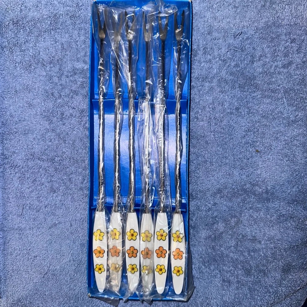 NOS Vintage Epicurean Collection 6 Pc Fondue Fork Set Malamine Handles